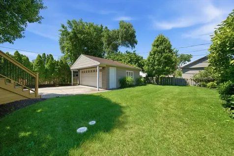 2232 Hawthorne Avenue Westchester IL 60154