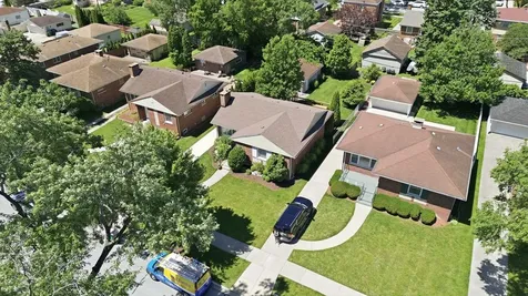 2232 Hawthorne Avenue Westchester IL 60154
