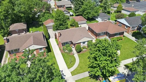 2232 Hawthorne Avenue Westchester IL 60154