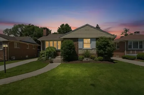 2232 Hawthorne Avenue Westchester IL 60154