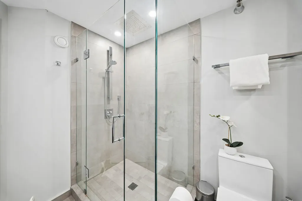 195 North Harbor Drive Chicago IL 60601