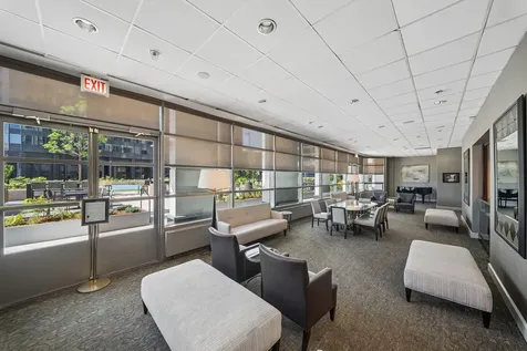 195 North Harbor Drive Chicago IL 60601