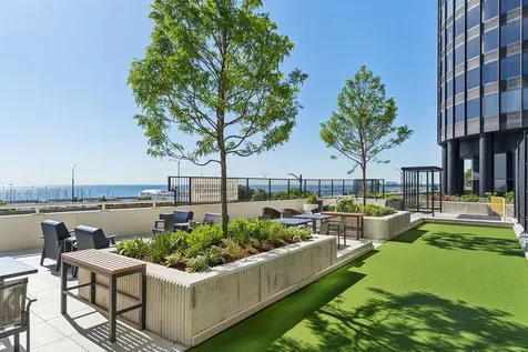 195 North Harbor Drive Chicago IL 60601