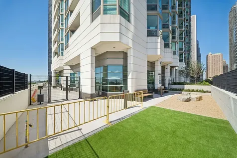 195 North Harbor Drive Chicago IL 60601