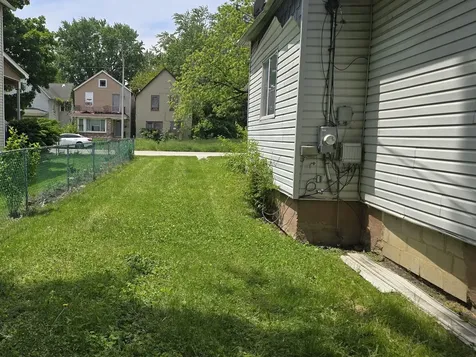 15213 Turlington Avenue Harvey IL 60426