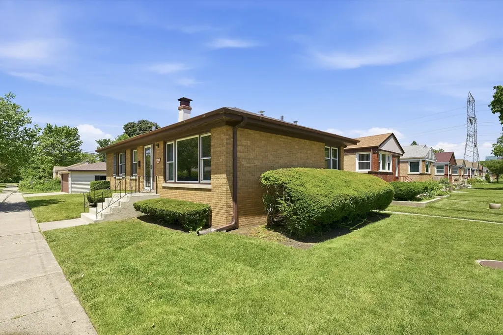 9300 Lorel Avenue Skokie IL 60077