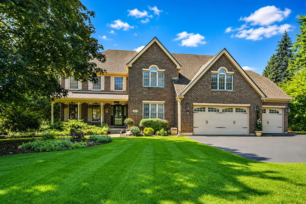 2617 Crystal Way Crystal Lake IL 60012