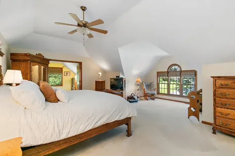 2617 Crystal Way Crystal Lake IL 60012