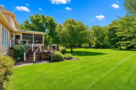 2617 Crystal Way Crystal Lake IL 60012