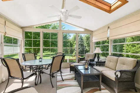 2617 Crystal Way Crystal Lake IL 60012