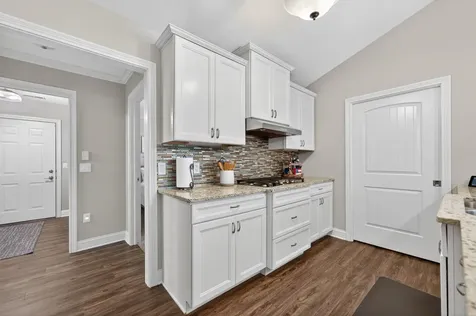 2045 Somerset Lane Sycamore IL 60178