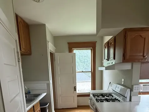 468 Locust Street Elgin IL 60123