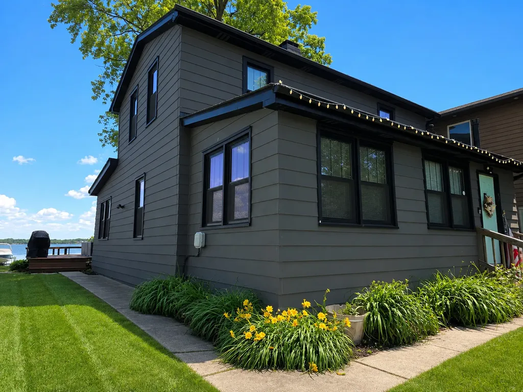 41009 North Elime Road Antioch IL 60002