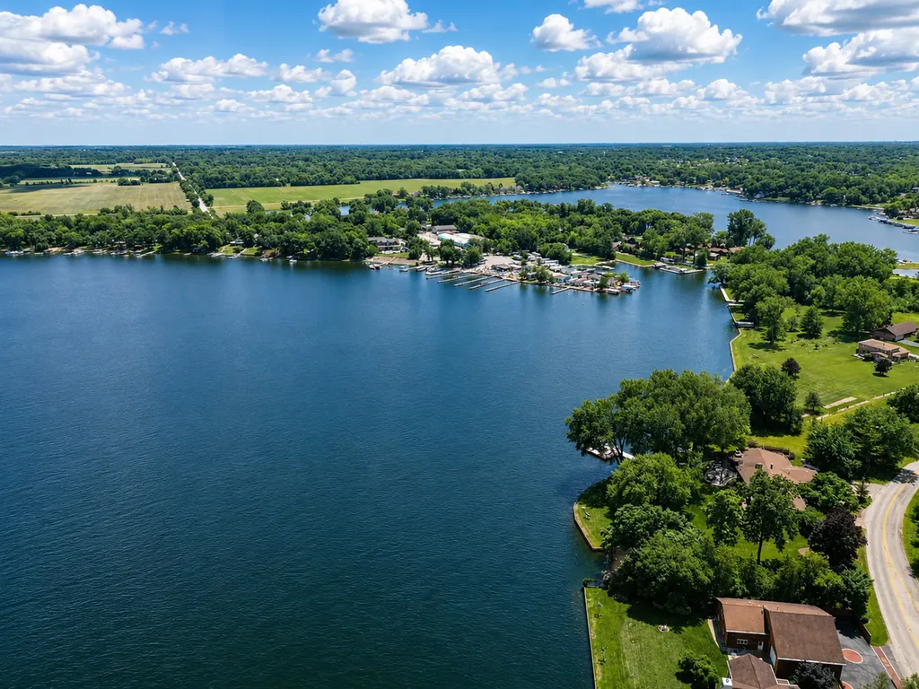 41009 North Elime Road Antioch IL 60002