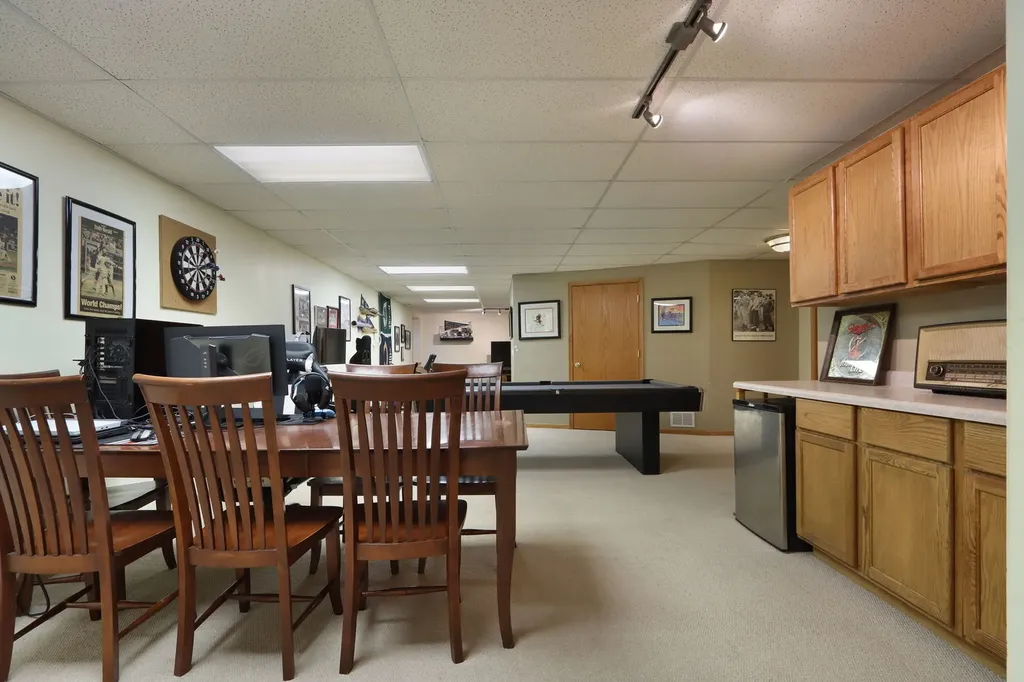 992 Curran Place Antioch IL 60002