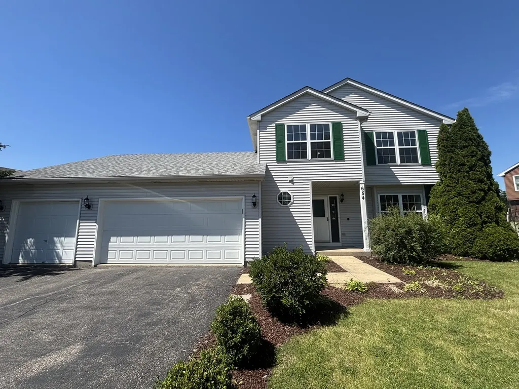 654 Anderson Drive Lake In The Hills IL 60156