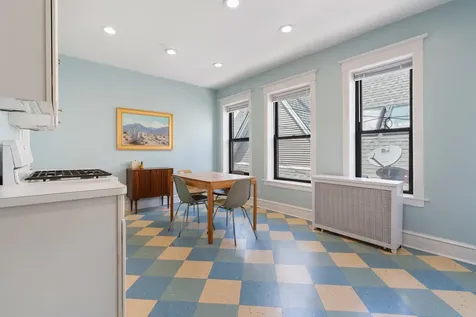 1728 West Leland Avenue Chicago IL 60640
