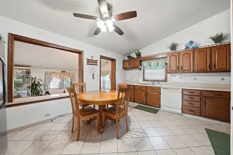 1988 East Touhy Avenue Des Plaines IL 60018