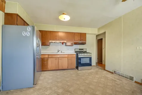 17800 Michael Avenue Country Club Hills IL 60478