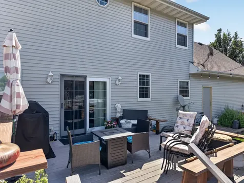 1101 Country Oak Drive Ottawa IL 61350