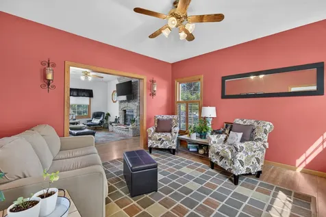 1101 Country Oak Drive Ottawa IL 61350