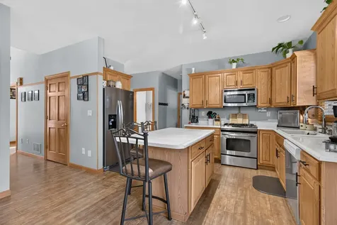 1101 Country Oak Drive Ottawa IL 61350