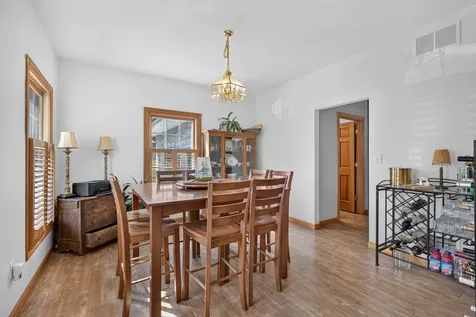1101 Country Oak Drive Ottawa IL 61350