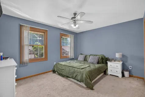 1101 Country Oak Drive Ottawa IL 61350