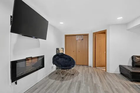 1101 Country Oak Drive Ottawa IL 61350