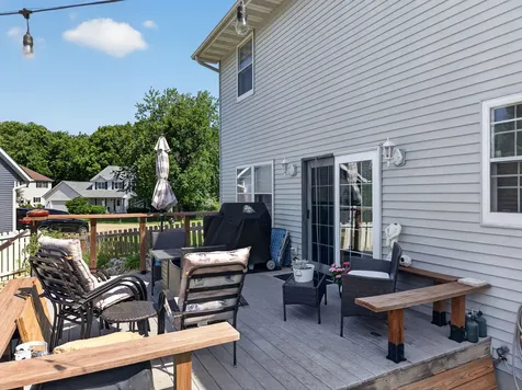 1101 Country Oak Drive Ottawa IL 61350