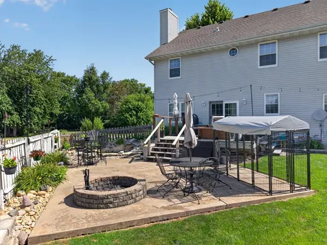 1101 Country Oak Drive Ottawa IL 61350