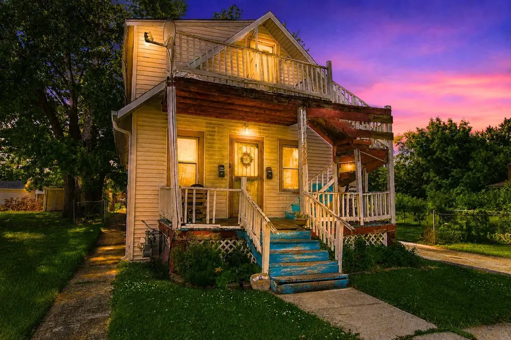 14926 Robey Avenue Harvey IL 60426
