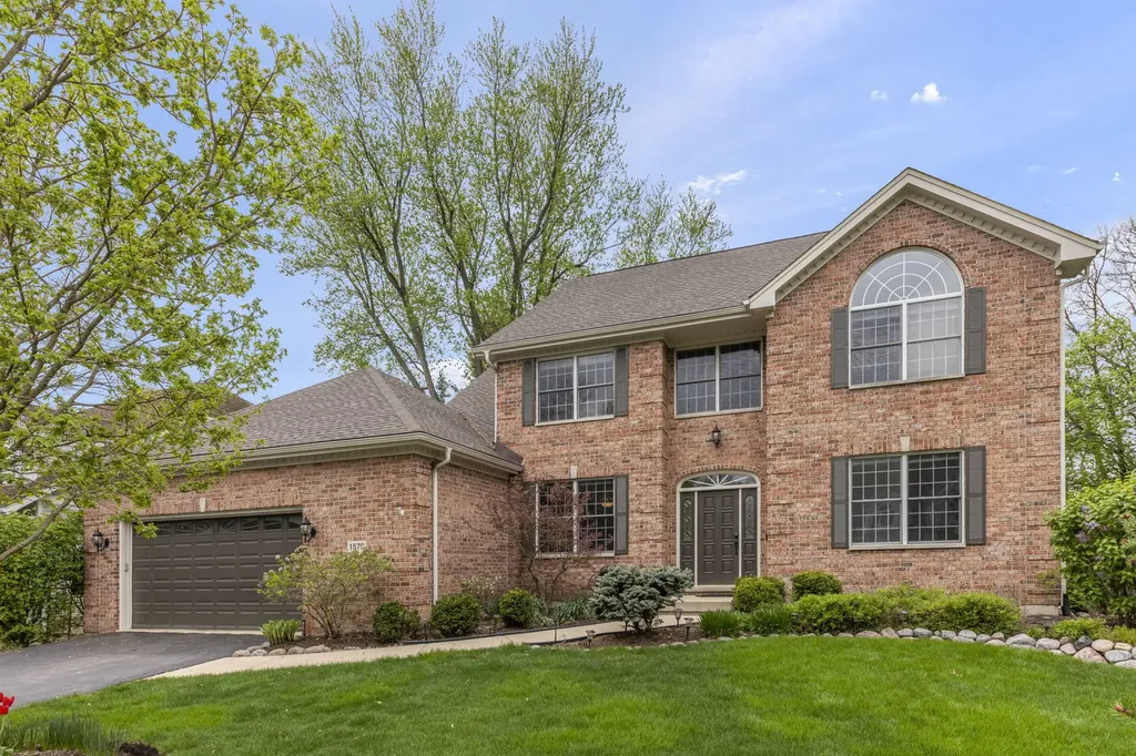 1570 Orchard Road Wheaton IL 60189