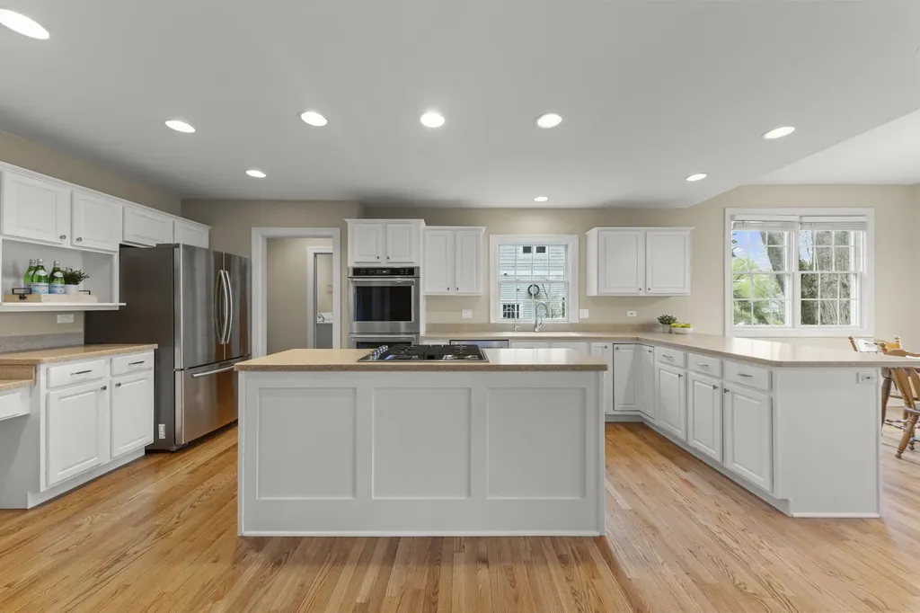 1570 Orchard Road Wheaton IL 60189