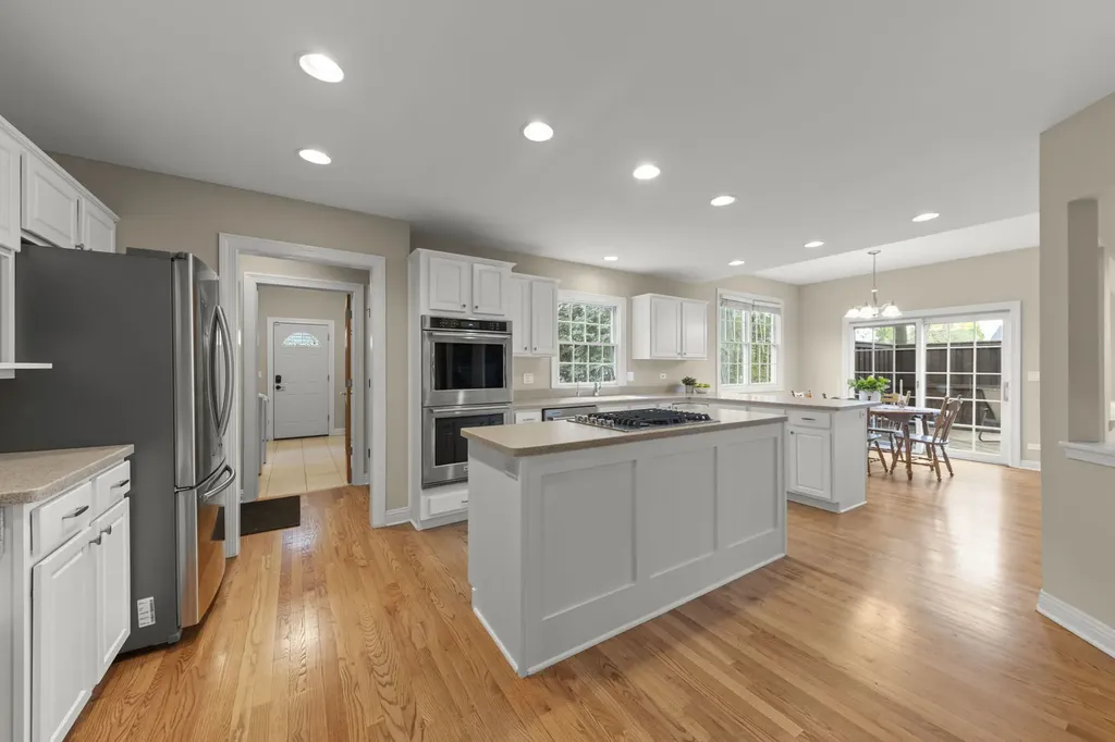 1570 Orchard Road Wheaton IL 60189