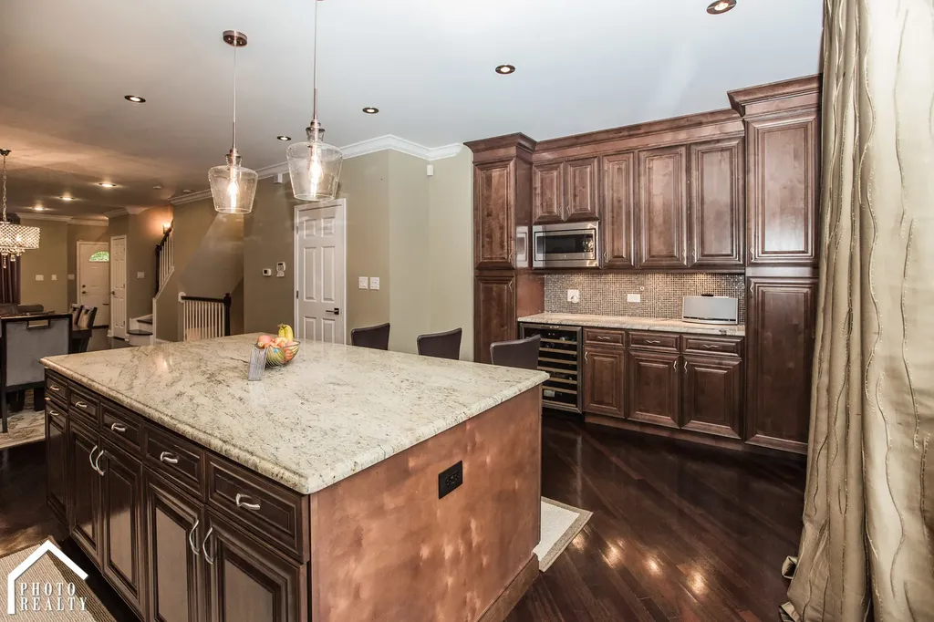 2952 West Warren Boulevard Chicago IL 60612