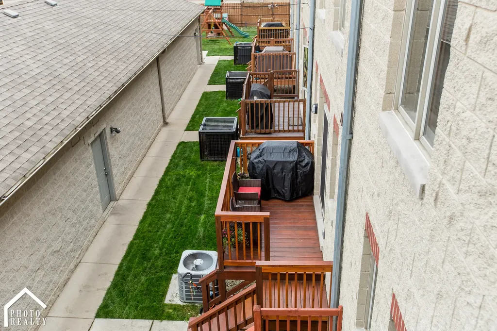 2952 West Warren Boulevard Chicago IL 60612