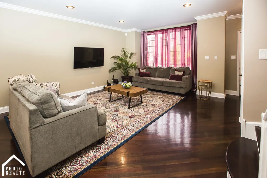 2952 West Warren Boulevard Chicago IL 60612