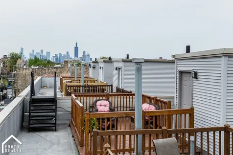 2952 West Warren Boulevard Chicago IL 60612