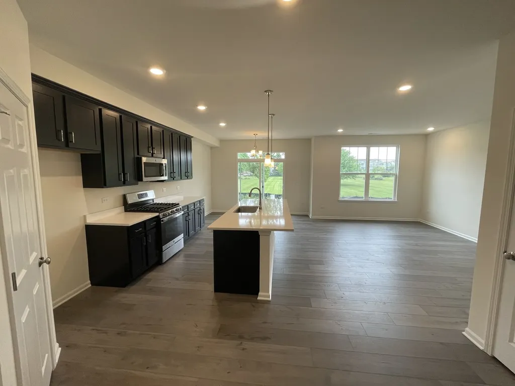 12640 South Talbot Circle Plainfield IL 60585