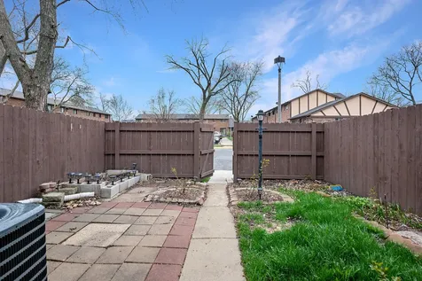 18W269 Kirkland Lane Villa Park IL 60181