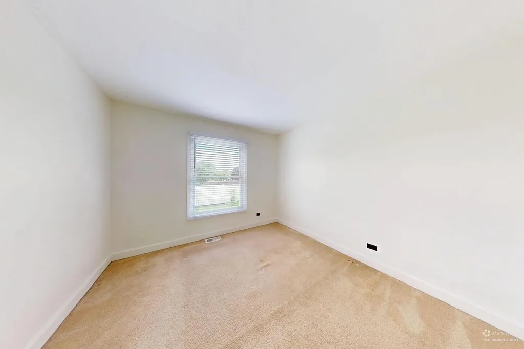 2203 Cardinal Court Schaumburg IL 60194