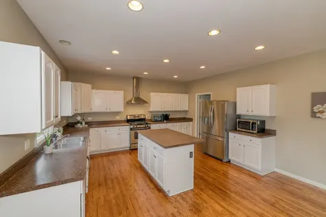 990 Citizen Avenue Elburn IL 60119