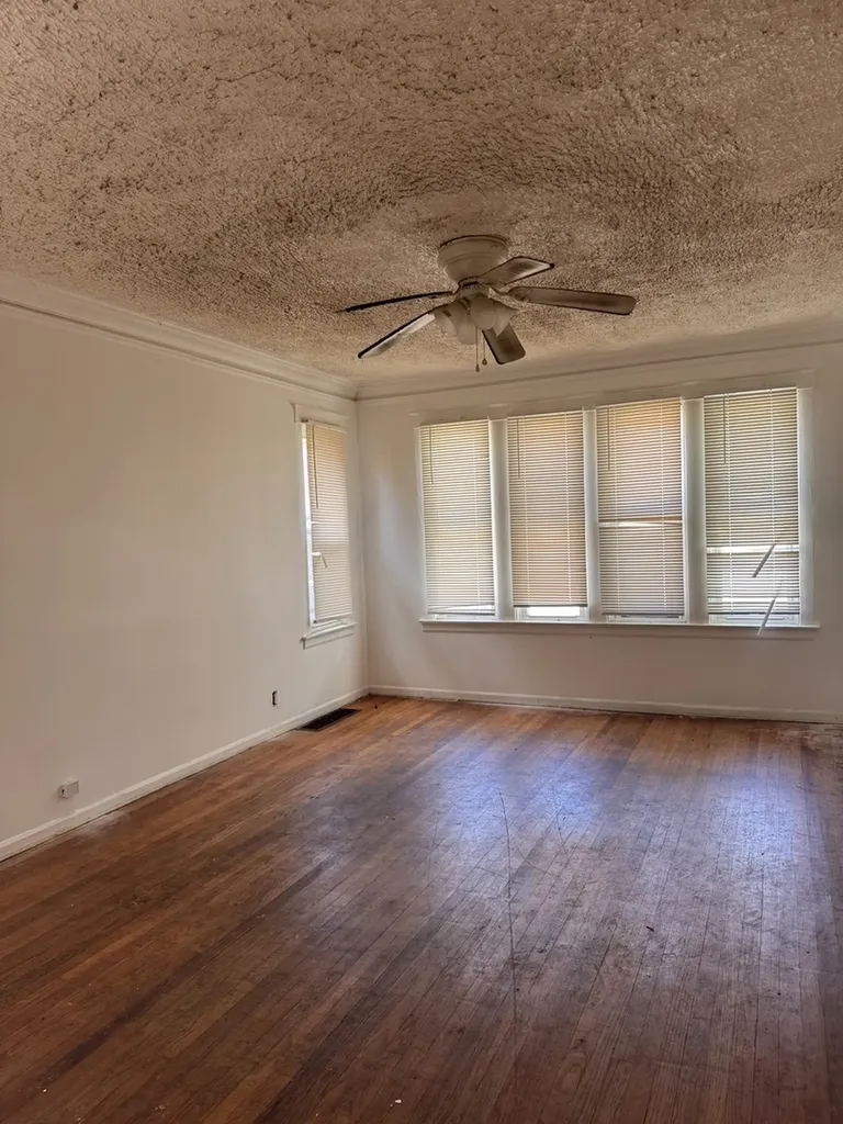7731 South Colfax Avenue Chicago IL 60649