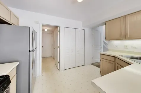 1279 Summersweet Lane Bartlett IL 60103