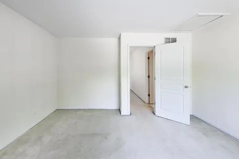 1279 Summersweet Lane Bartlett IL 60103