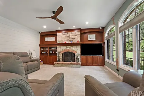 2601 Rolling Oaks Road Spring Grove IL 60081