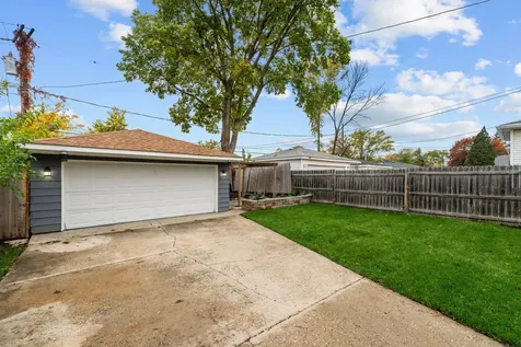 606 South 2nd Avenue Maywood IL 60153