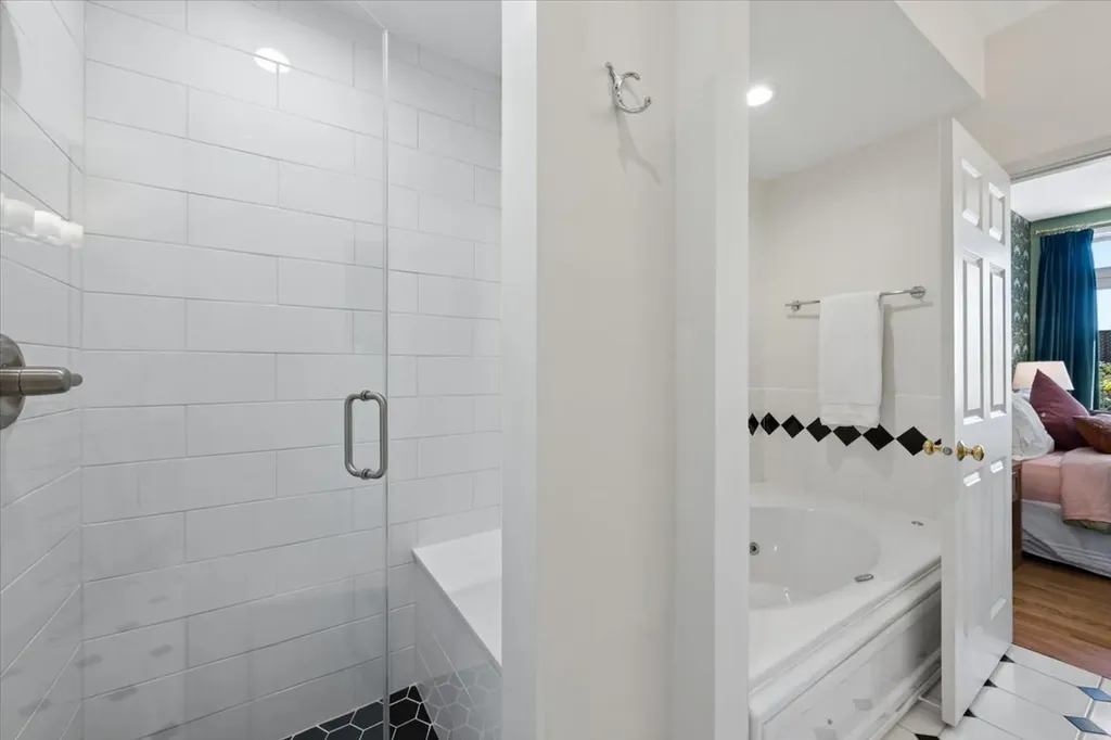3845 North Ashland Avenue Chicago IL 60613