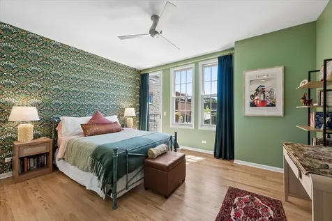 3845 North Ashland Avenue Chicago IL 60613